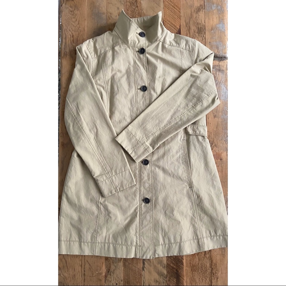 🍂Eddie Bauer classic camel Fall jacket.